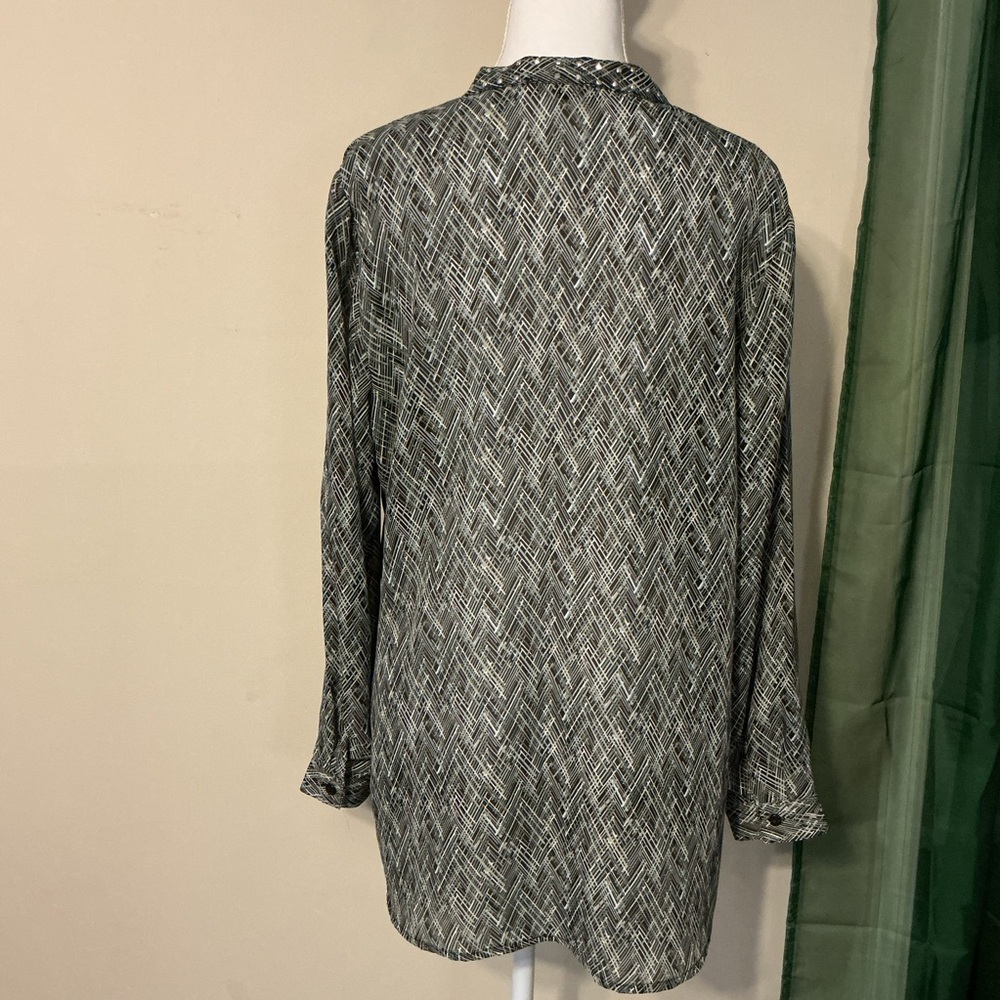 Notations Blouse - Picture 5 of 7